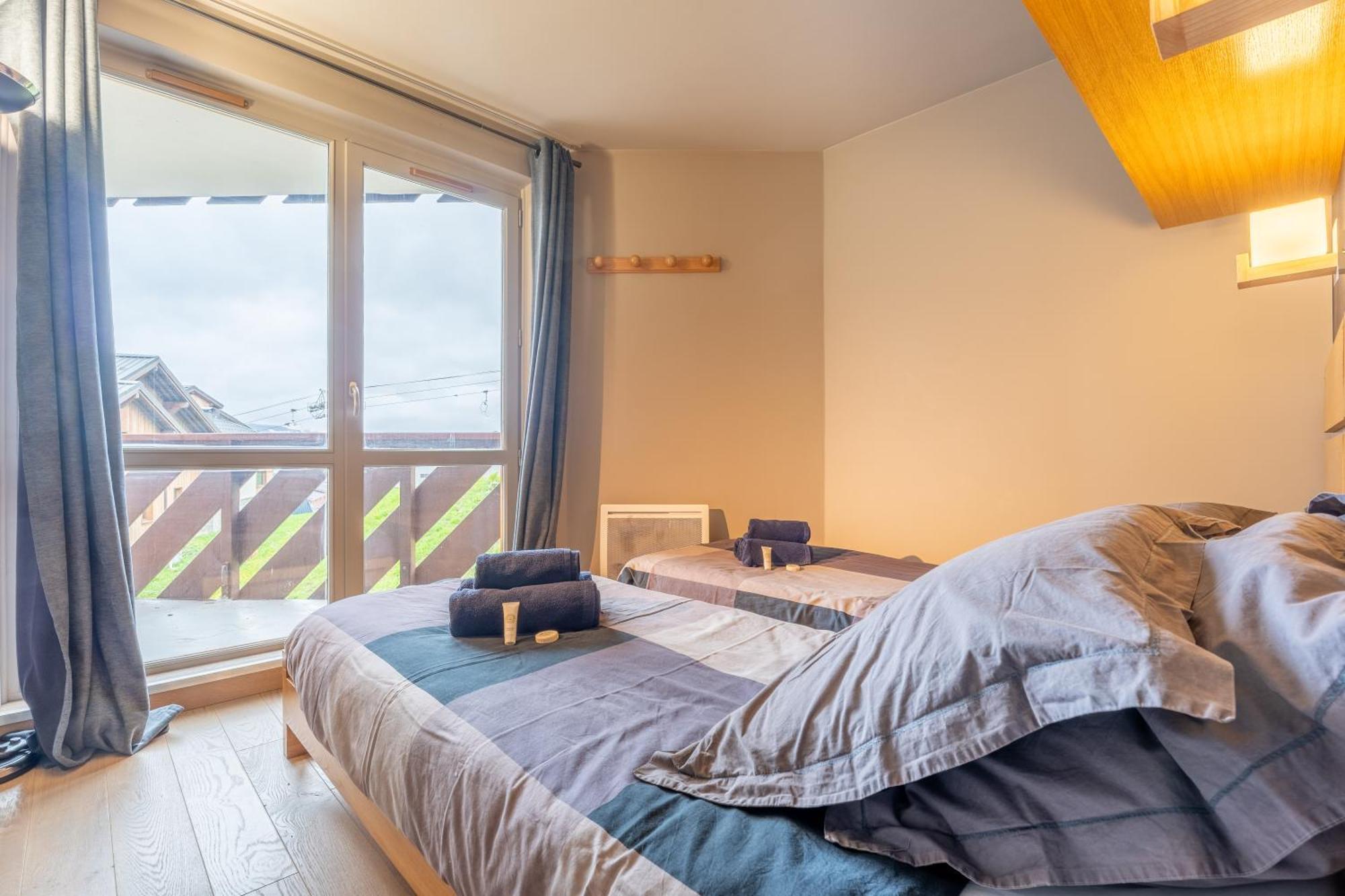 Appartement In-out - Heart Of Spacious 8 Guests Apartment, Wifi 303